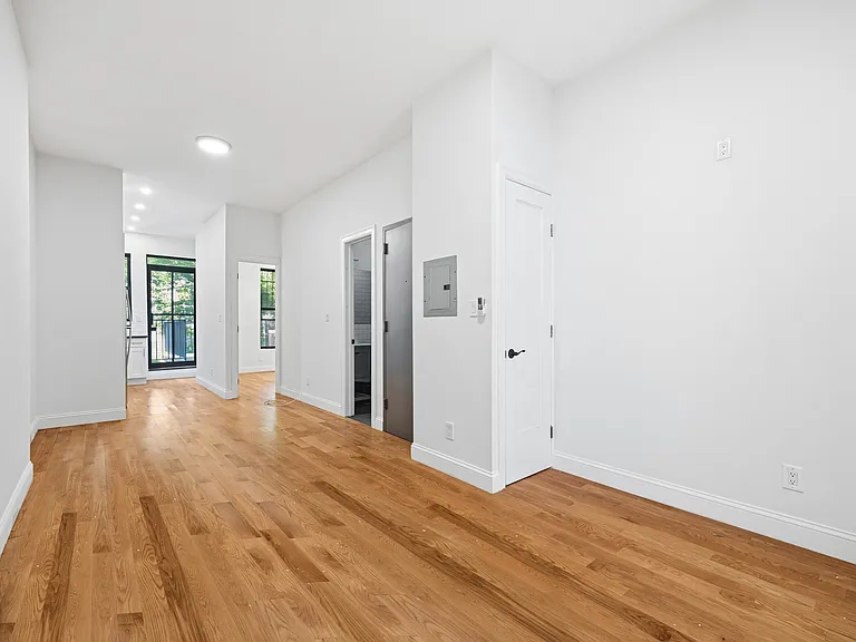 521 Decatur St #2D — Photo 6
