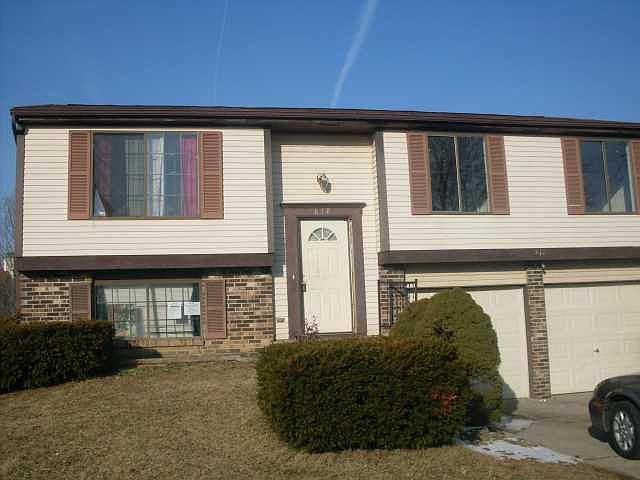 1st image of 818 N Woodlark Dr
