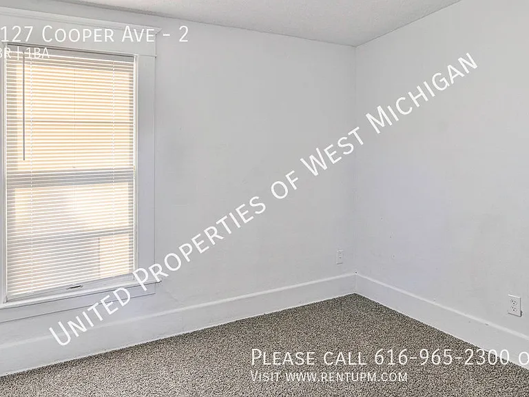 1127 Cooper Ave #2 — Photo 2