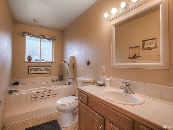3rd image of 7510 320th St E