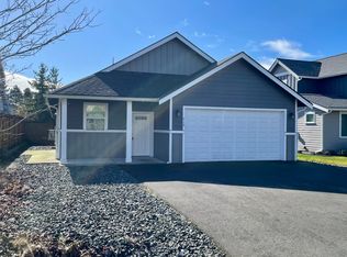 717 E St #101, Blaine, WA 98230