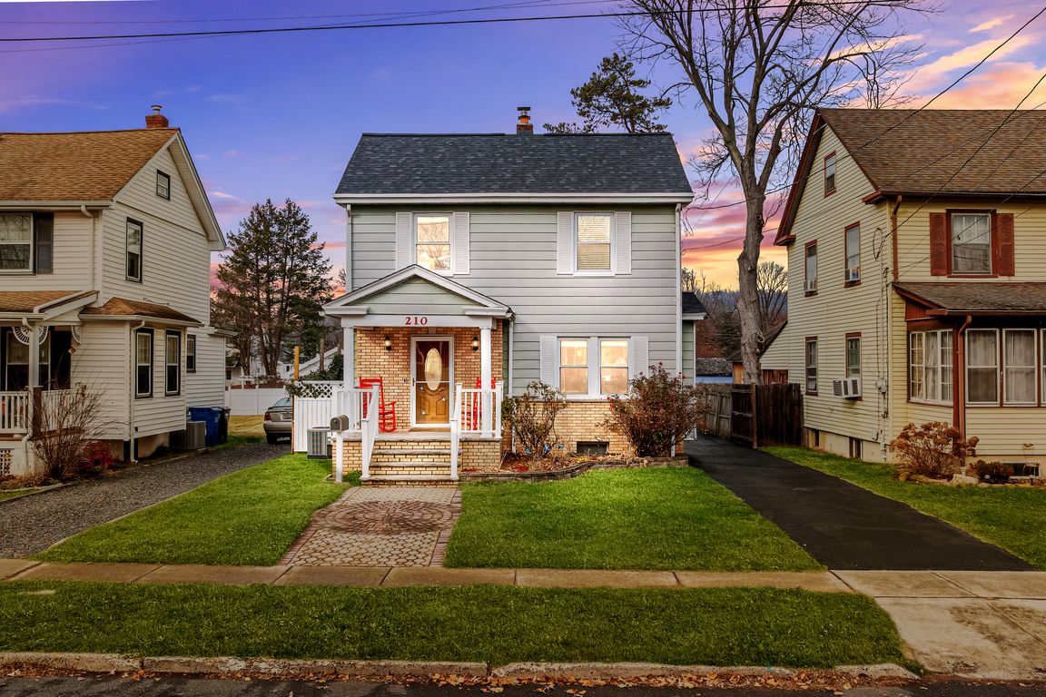 next background image