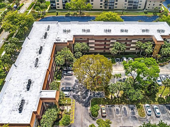3rd image of 4965 E Sabal Palm Boulevard #210
