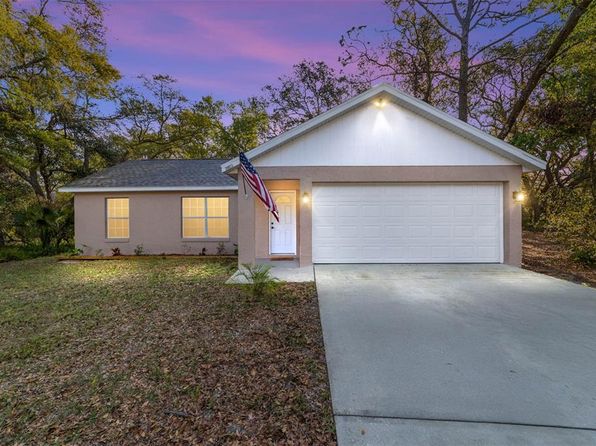 39832 N Hibiscus Way, Lady Lake, FL 32159