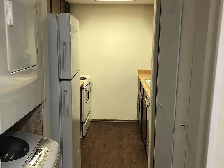 9009 Richmond Ave — Photo 14