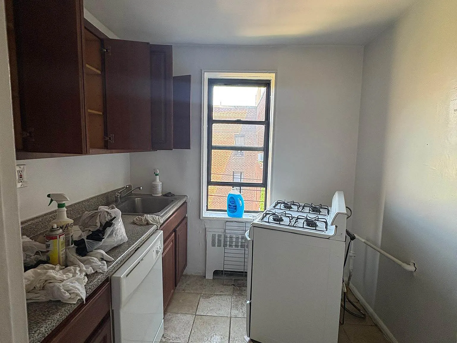 139-05 85th Drive — Photo 3