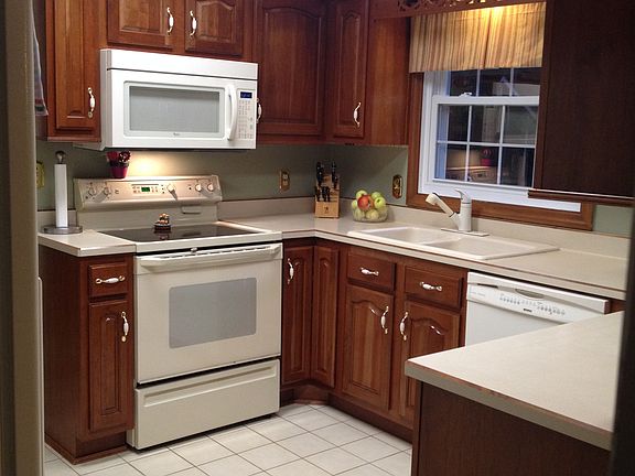 5th image of 3029 McClellan Dr