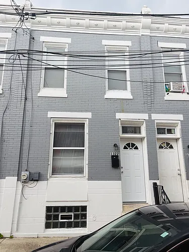 1324 Victoria St Photo 1