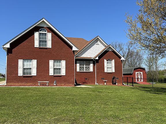 3rd image of 1505 Auldridge Dr