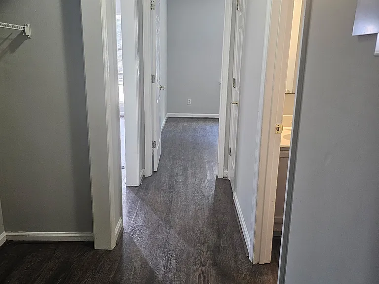 Washer/dryer hookup closet
