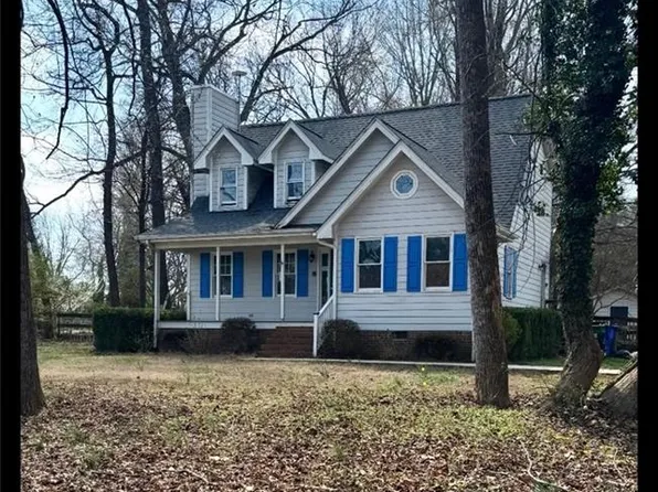 3821 Planters Trl, Hillsborough, NC 27278