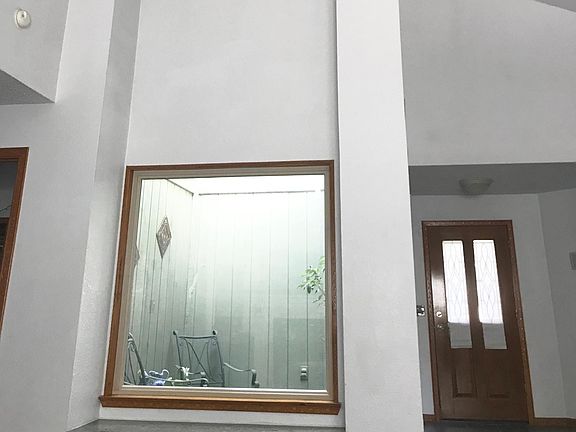 Window seat and atrium.