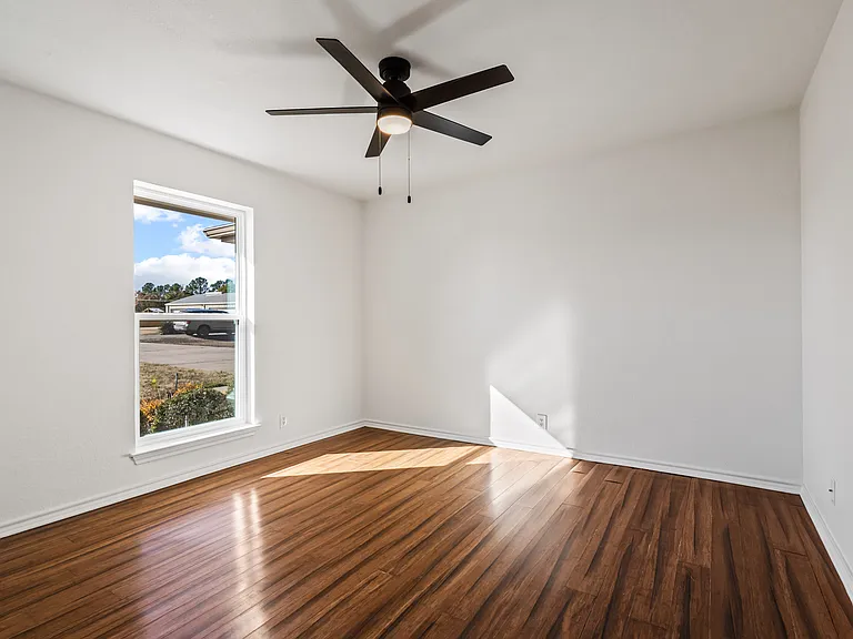 170 N Meadowbrook Dr — Photo 18
