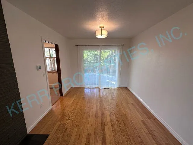 1160 NW Bella Vista Pl — Photo 7