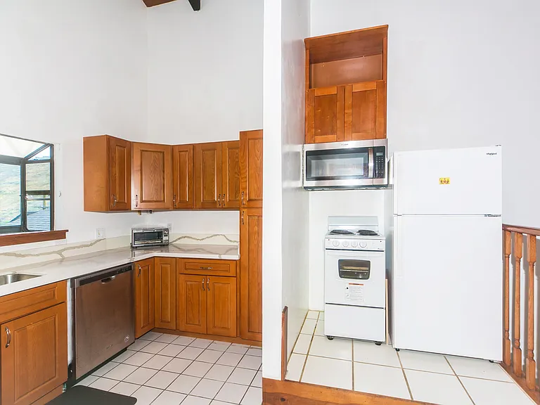 953 Ailuna St #B — Photo 14