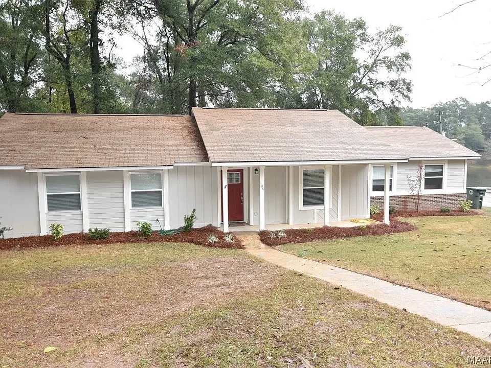100 Fieldcrest Dr