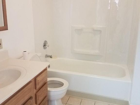 5th image of 7701 Grand Division Ave #Downstairs