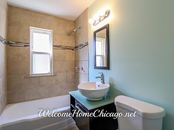 4th image of 8446 S Marquette Ave #A