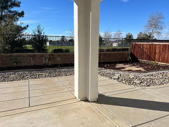3rd image of 27485 Estero Dr