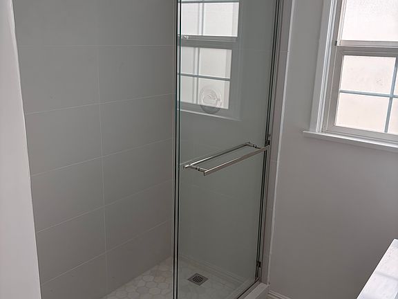 3rd image of 919 17th St APT C