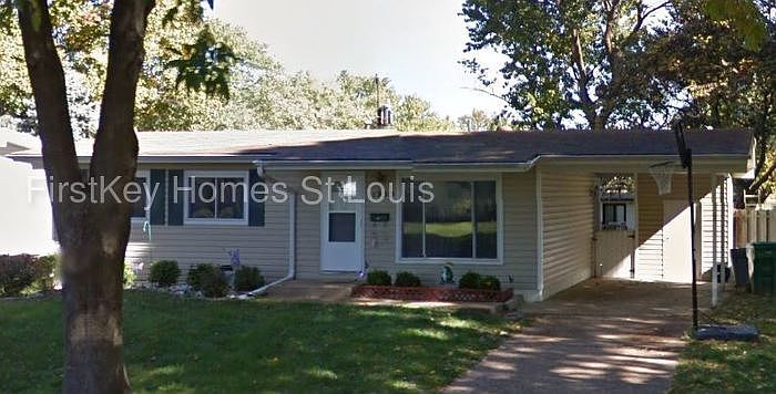 1st image of 1335 Estes Dr