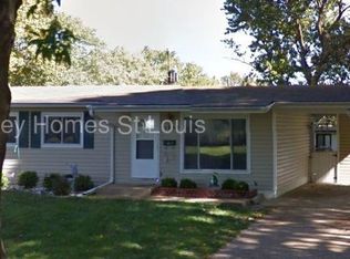 1335 Estes Dr, Florissant, MO 63031