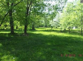 2408 Hubbard Rd, Madison, OH 44057