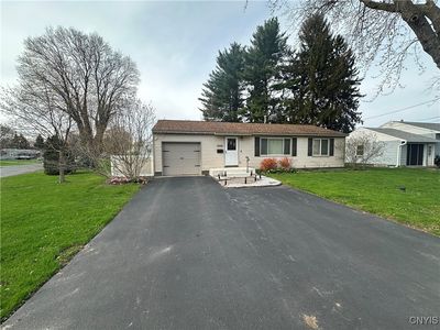 98 Hier Ave, North Syracuse, NY, 13212