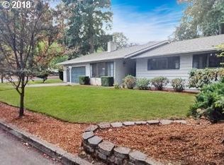 17180 SE Valley View Rd, Milwaukie, OR 97267
