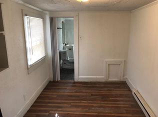 401A C St, Cherryville, NC 28021