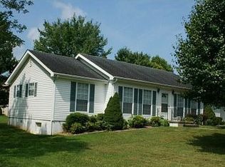 303 Cardinal Ln, Greeneville, TN 37743