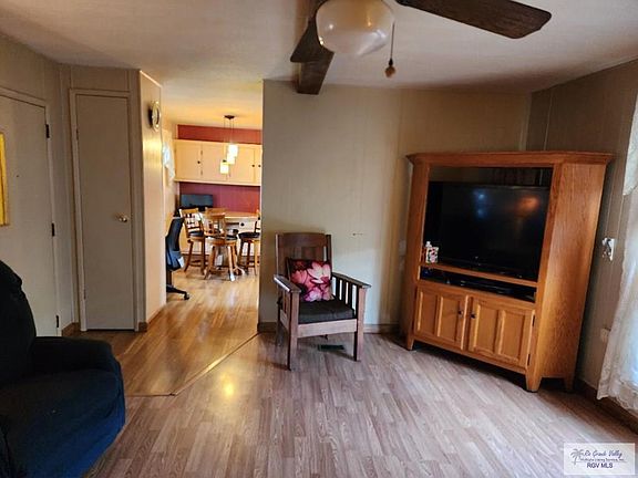4th image of 27060 Iowa Cir