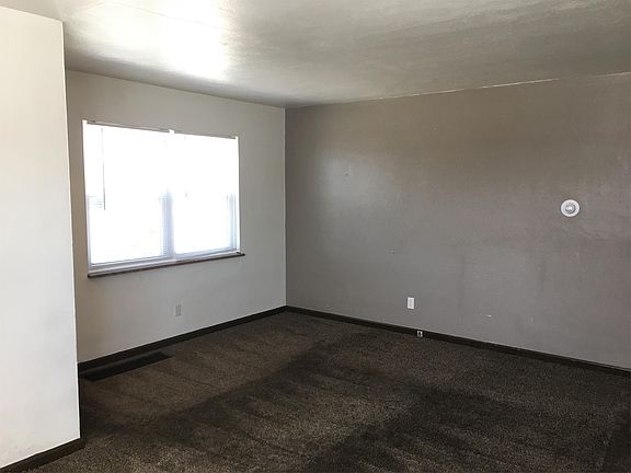 3rd image of 165 Miami Ave
