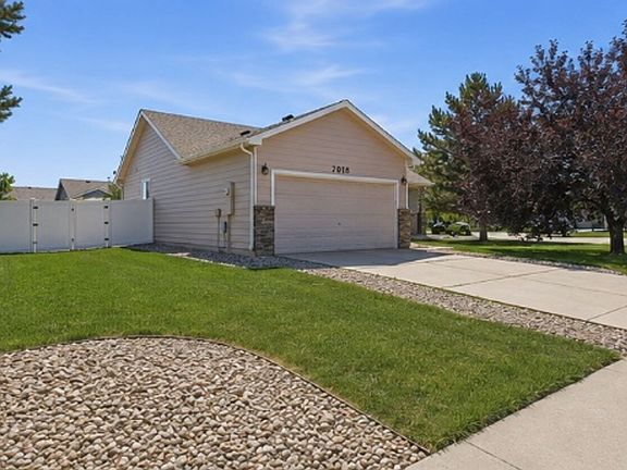 2nd image of 7026 Mount Nimbus St