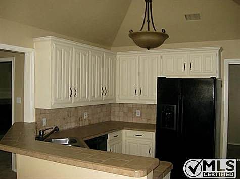 4th image of 7209 Royal Gate Dr