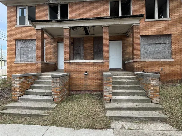 6916 Charlevoix St, Detroit, MI 48207
