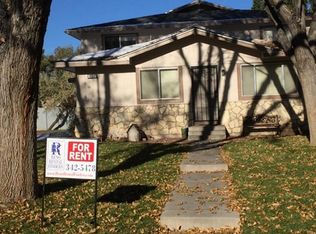694 Oakwood Dr APT 3, Sparks, NV 89431