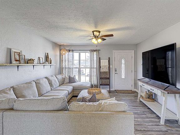 5th image of 1623 NW 39th St