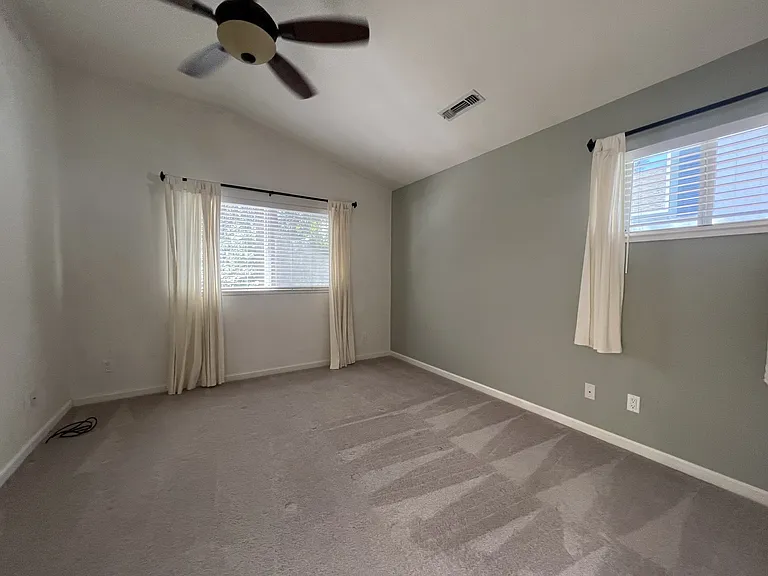 343 Horizon Cir — Photo 17