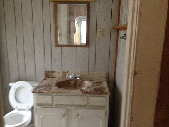 4th image of 1009 W Fairview Ave
