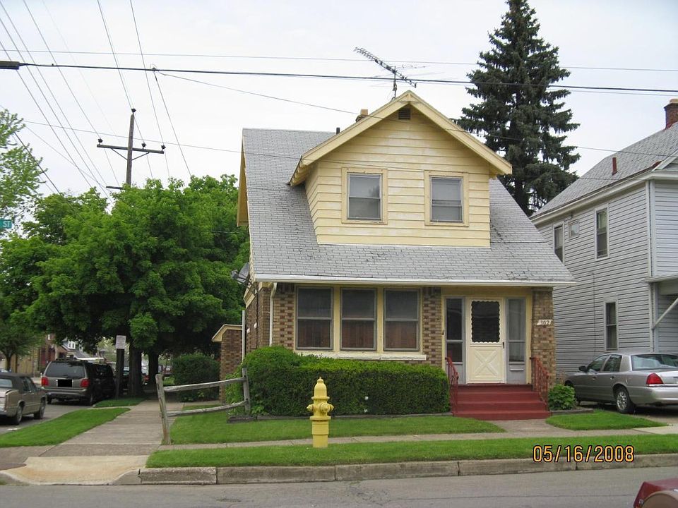 302 East 29th (2008 picture)