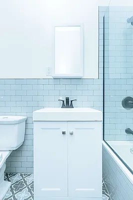 Rented by Nooklyn NYC LLC | media 23