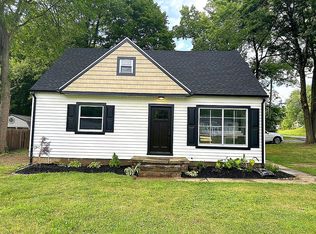 1371 Krumroy Rd, Akron, OH 44306