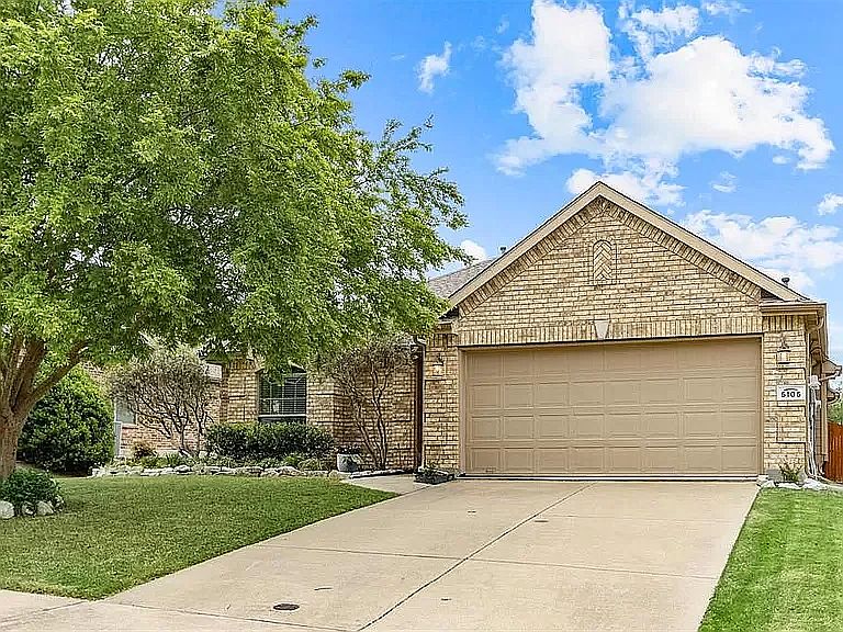 1st image of 5105 Birchwood Dr