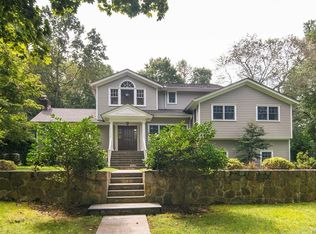 4 Cindy Way, Chappaqua, NY 10514