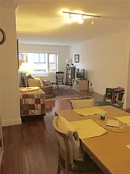 Rented by R New York