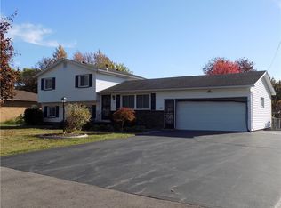 1173 Hinchey Rd, Rochester, NY 14624