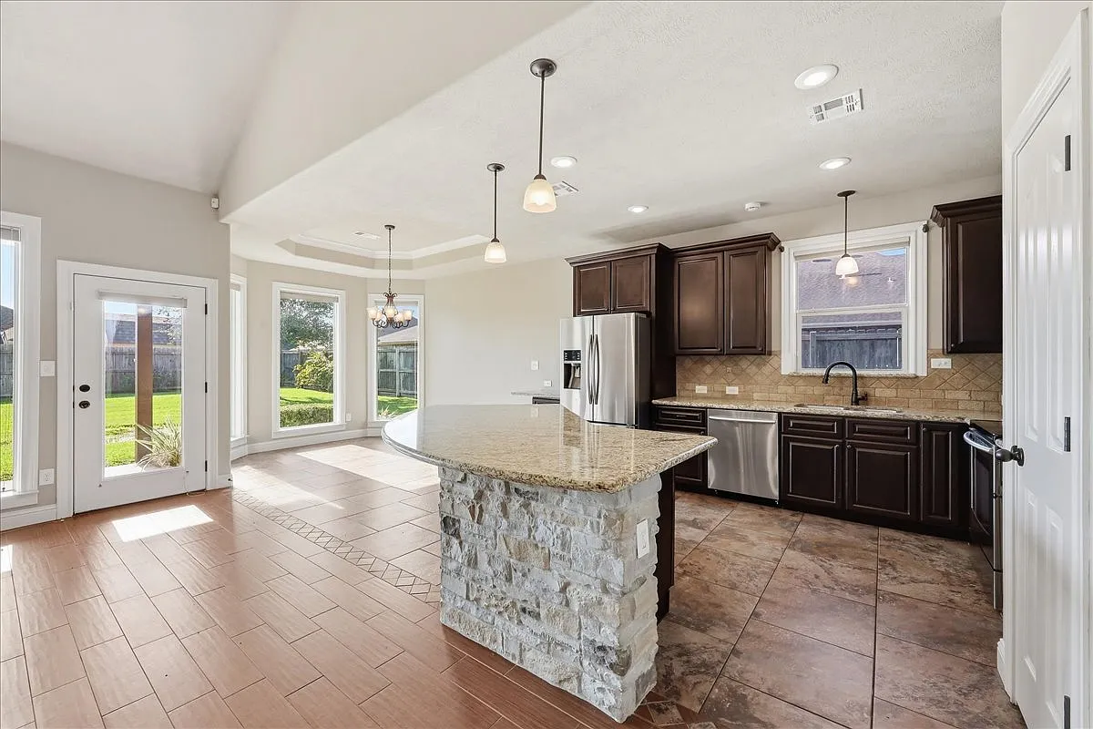 6645 Jasper Circle - 1 — Photo 4
