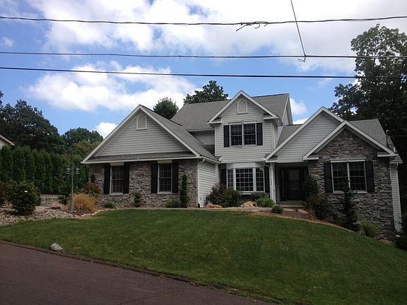 Beautiful 4 bedroom home