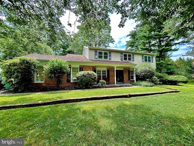 825 Hudson Dr, Yardley, PA, 19067
